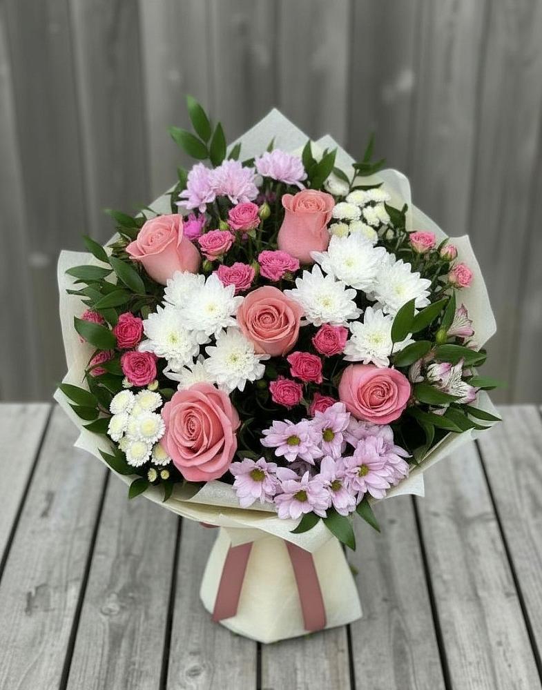 Букет цветов из: Альстромерии, Гвоздики, Розы и Хризантемы в Желябино