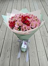 Букет цветов из:  Альстромерии в Желябино