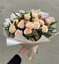 Букет Кремовые розы Латте в Желябино