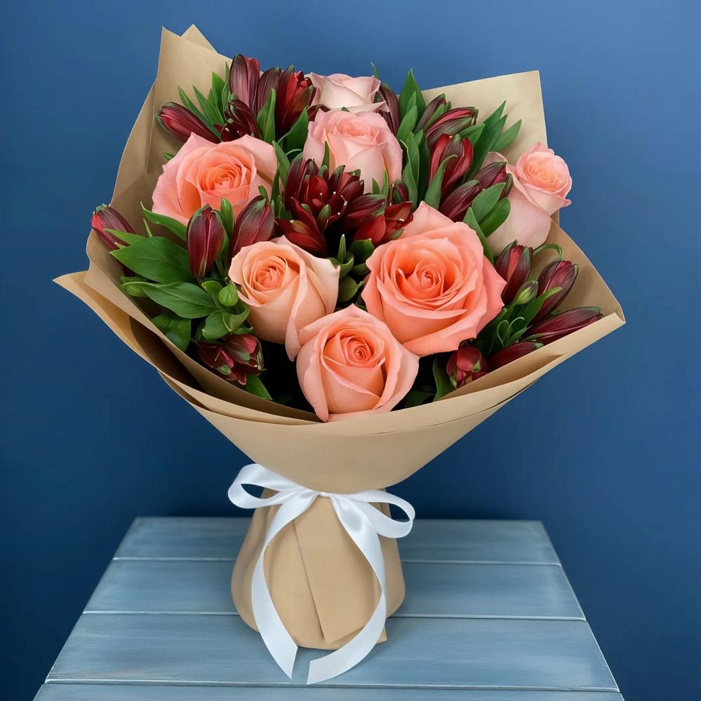 Букет цветов из: Розы и Альстромерии в Желябино