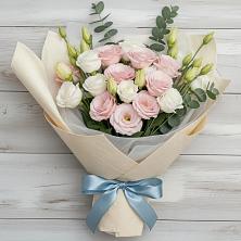 Букет цветов из:  Лизиантусы в Желябино