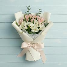 Букет цветов из:  Альстромерии в Желябино