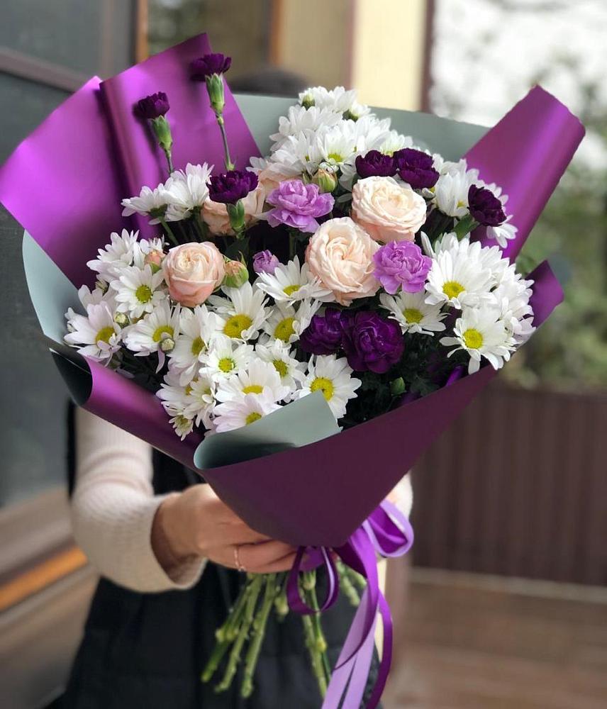 Букет цветов из: Хризантемы, Гвоздики и Розы в Желябино