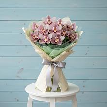 Букет цветов из:  Орхидеи и Розы в Желябино