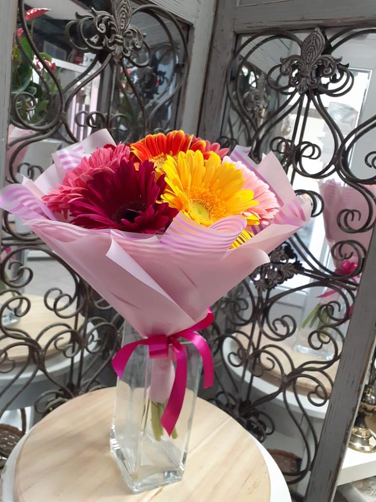 Букет цветов из: Герберы в Желябино