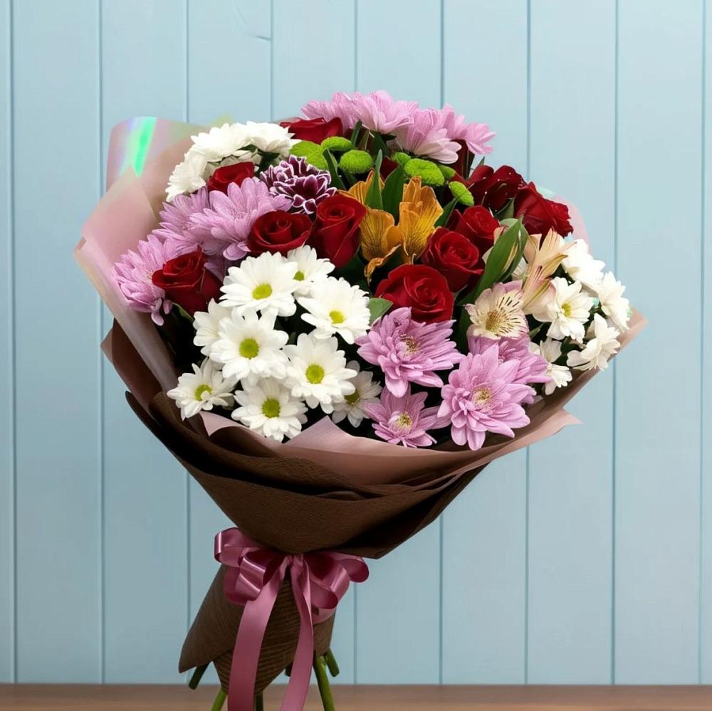 Букет цветов из: Розы, Хризантемы и Альстромерии в Желябино