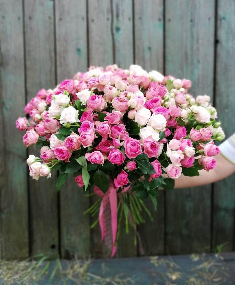 Букет Розовые кустовые розы Натали и Лав Лидия в Желябино