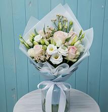 Букет цветов из:  Розы и Лизиантусы в Желябино