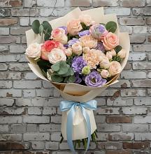 Букет цветов из:  Розы, Лизиантусы и Гвоздики #REPLACE_PRED# Желябино